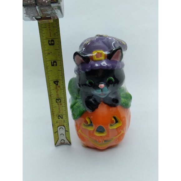 Vintage new old stock Halloween themed Cat on Jack o lantern pumpkin 6" candle - Picture 2 of 10